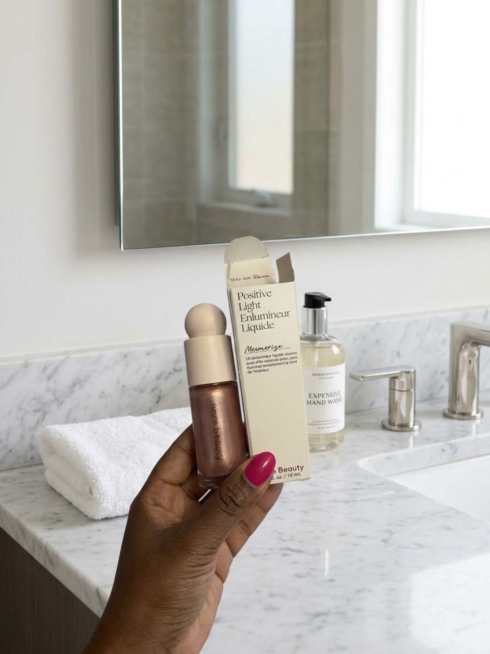 Rare Beauty Positive Light Liquid Luminizer